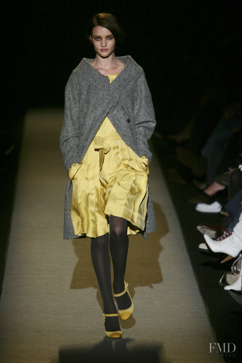 Rosie Huntington-Whiteley featured in  the Wunderkind fashion show for Autumn/Winter 2006