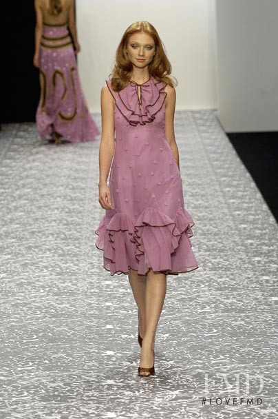 Natalia Piro featured in  the Jenny Packham fashion show for Spring/Summer 2006