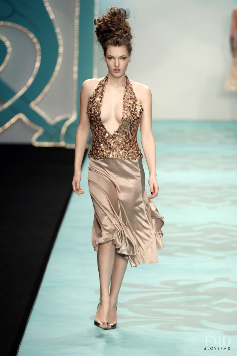 Ashley Isham fashion show for Spring/Summer 2006