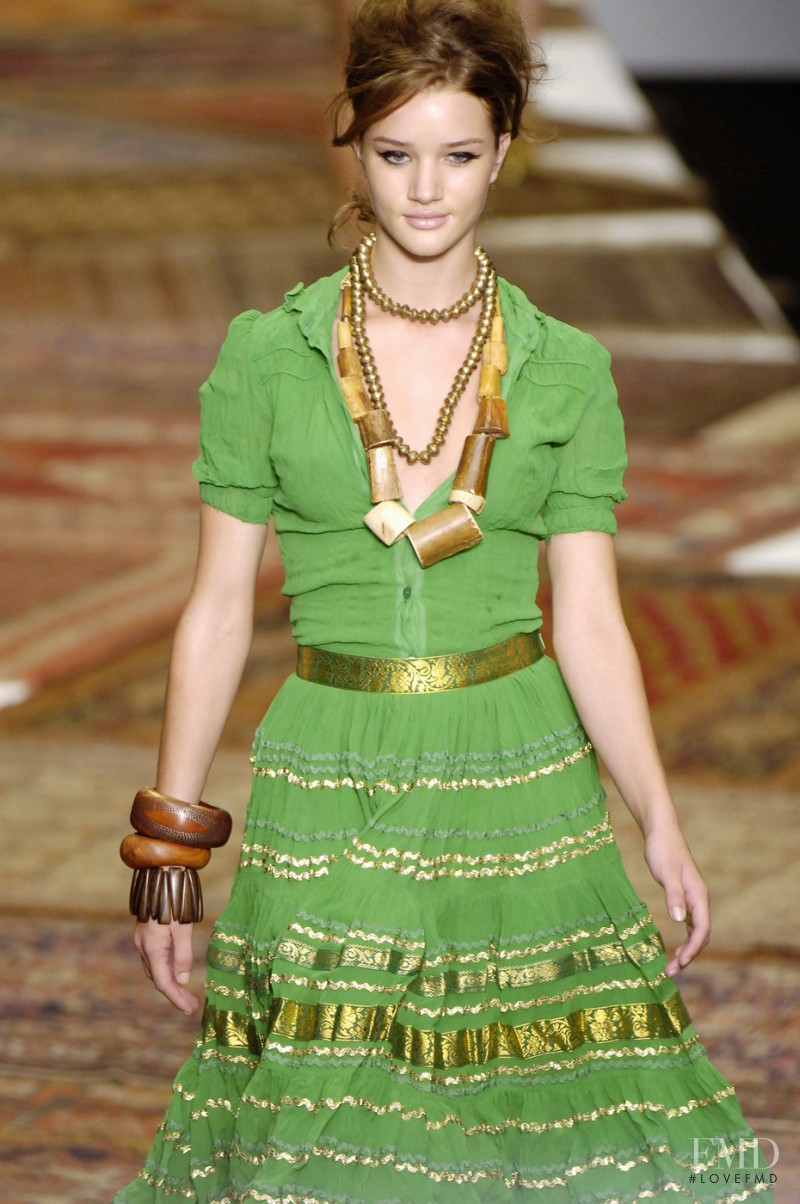 Julien Macdonald fashion show for Spring/Summer 2006