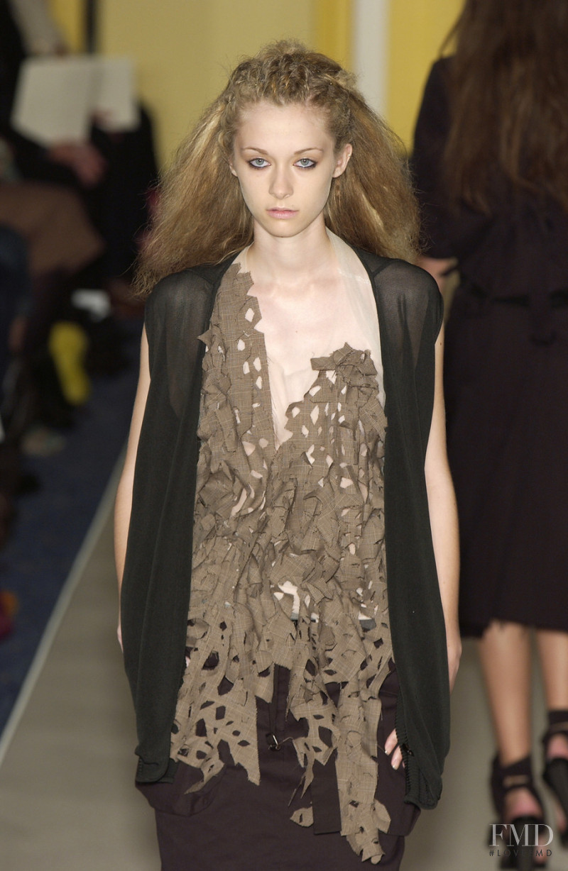 John Rocha fashion show for Spring/Summer 2005