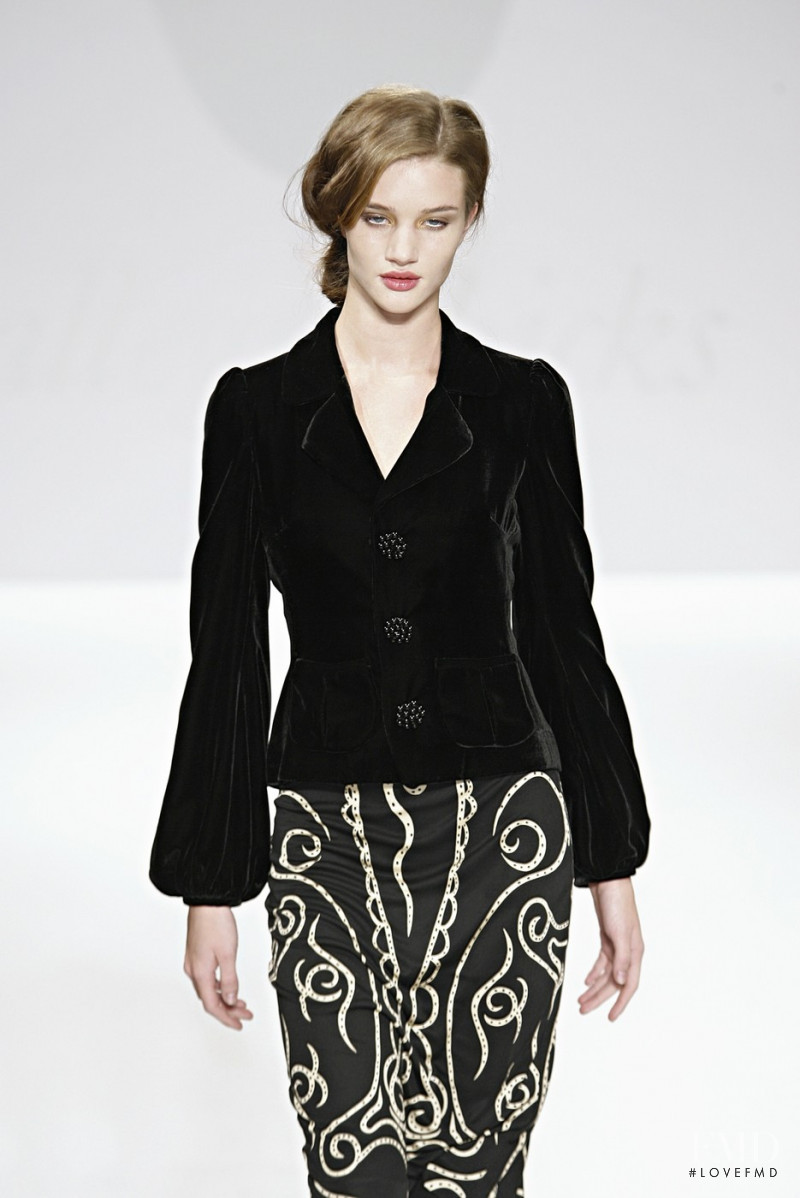 Rosie Huntington-Whiteley featured in  the Allegra Hicks fashion show for Autumn/Winter 2007