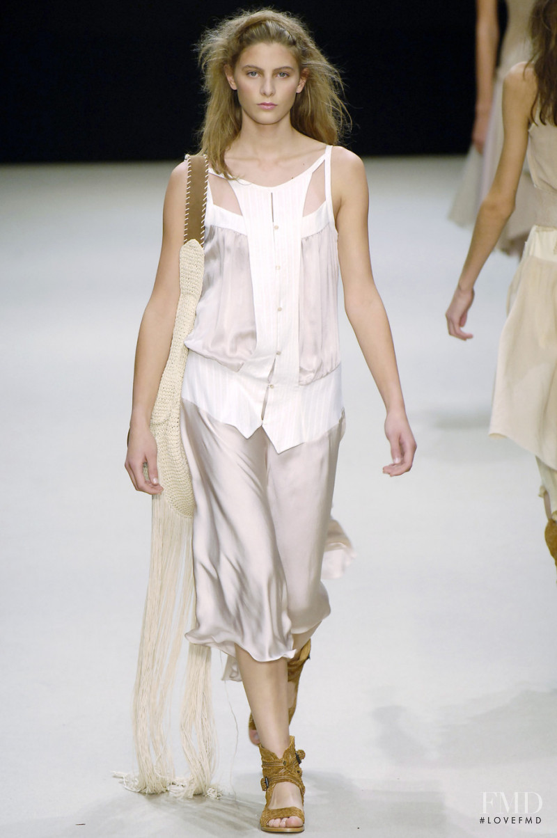 Bora Aksu fashion show for Spring/Summer 2006