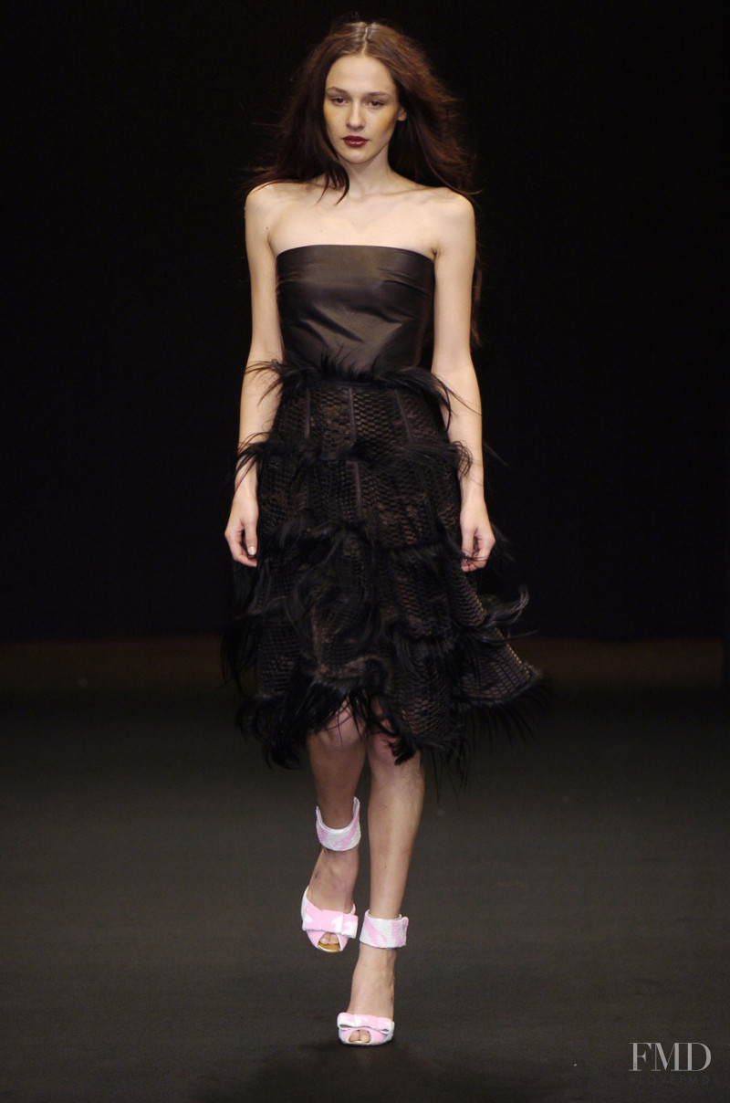 Junko Shimada fashion show for Spring/Summer 2005