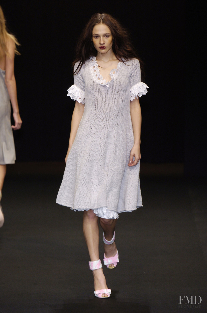 Junko Shimada fashion show for Spring/Summer 2005