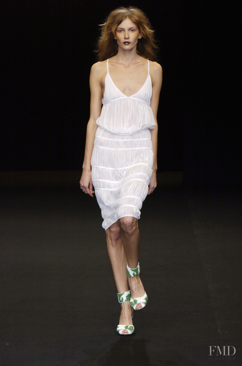 Junko Shimada fashion show for Spring/Summer 2005