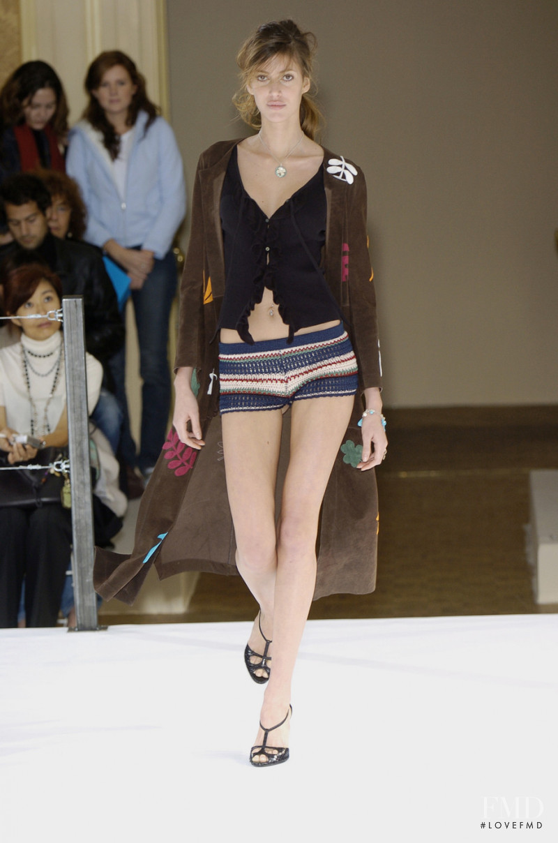 Keita Maruyama fashion show for Spring/Summer 2005