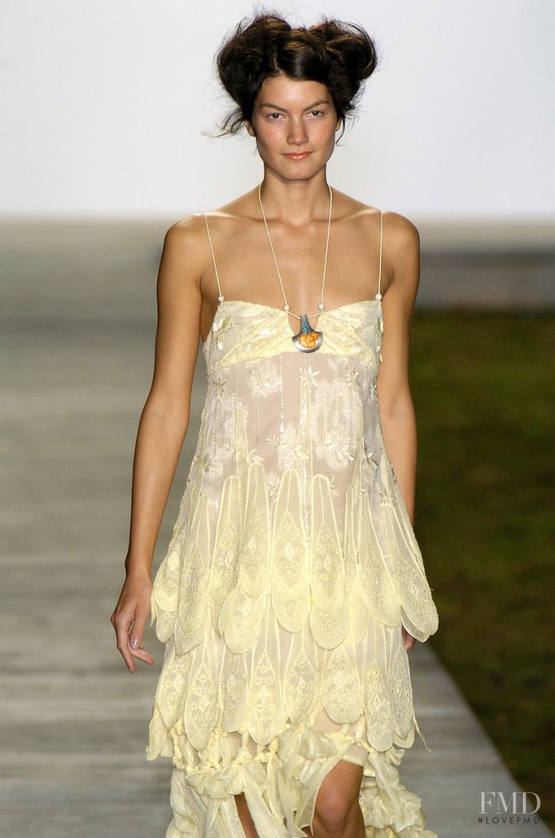 Y & Kei fashion show for Spring/Summer 2005