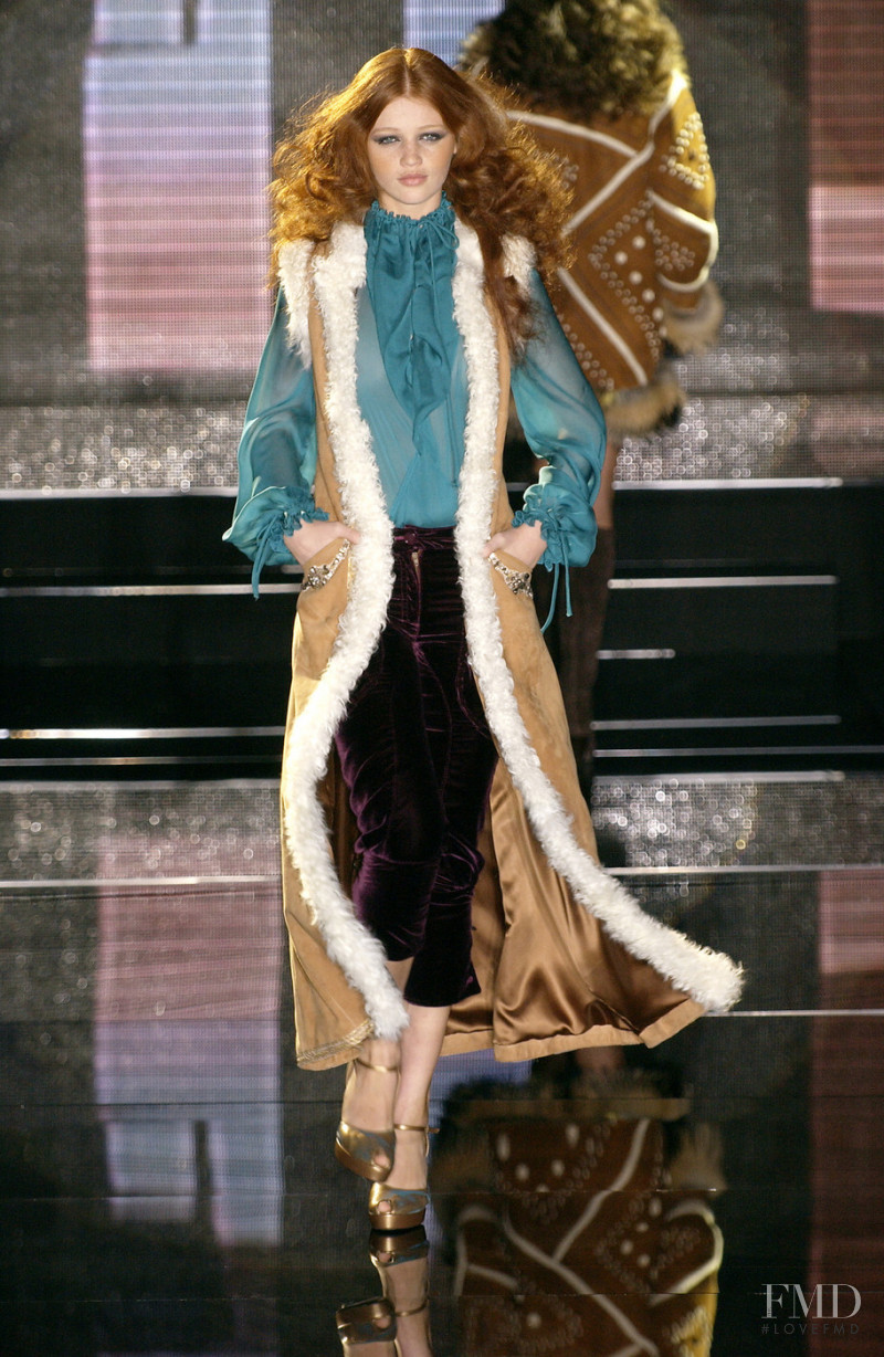 Guerriero fashion show for Autumn/Winter 2005