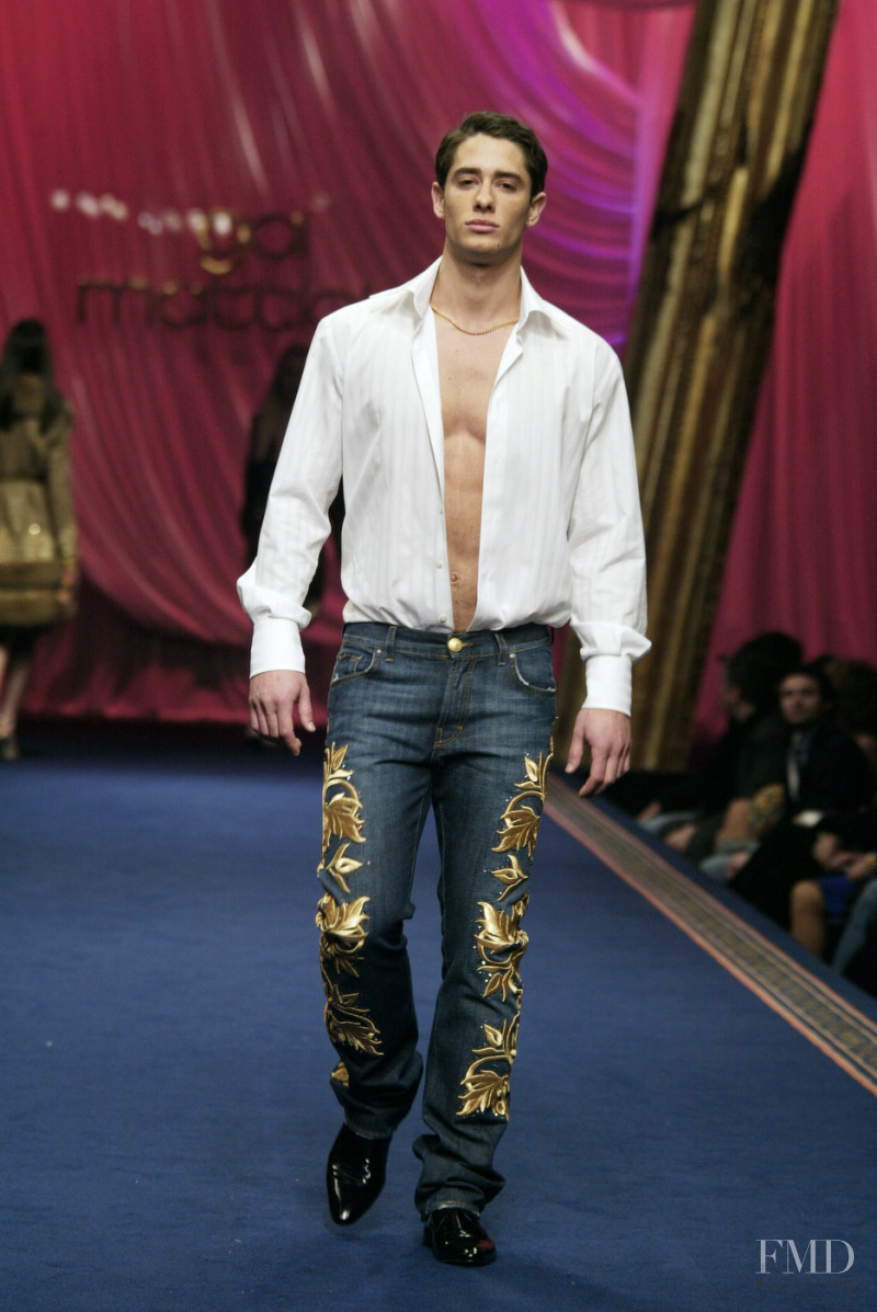 Gai Mattiolo fashion show for Autumn/Winter 2005