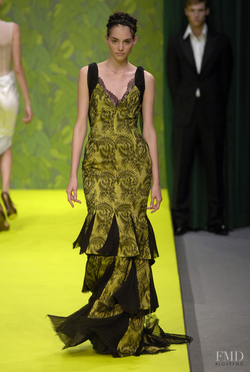 Ashley Isham fashion show for Spring/Summer 2007