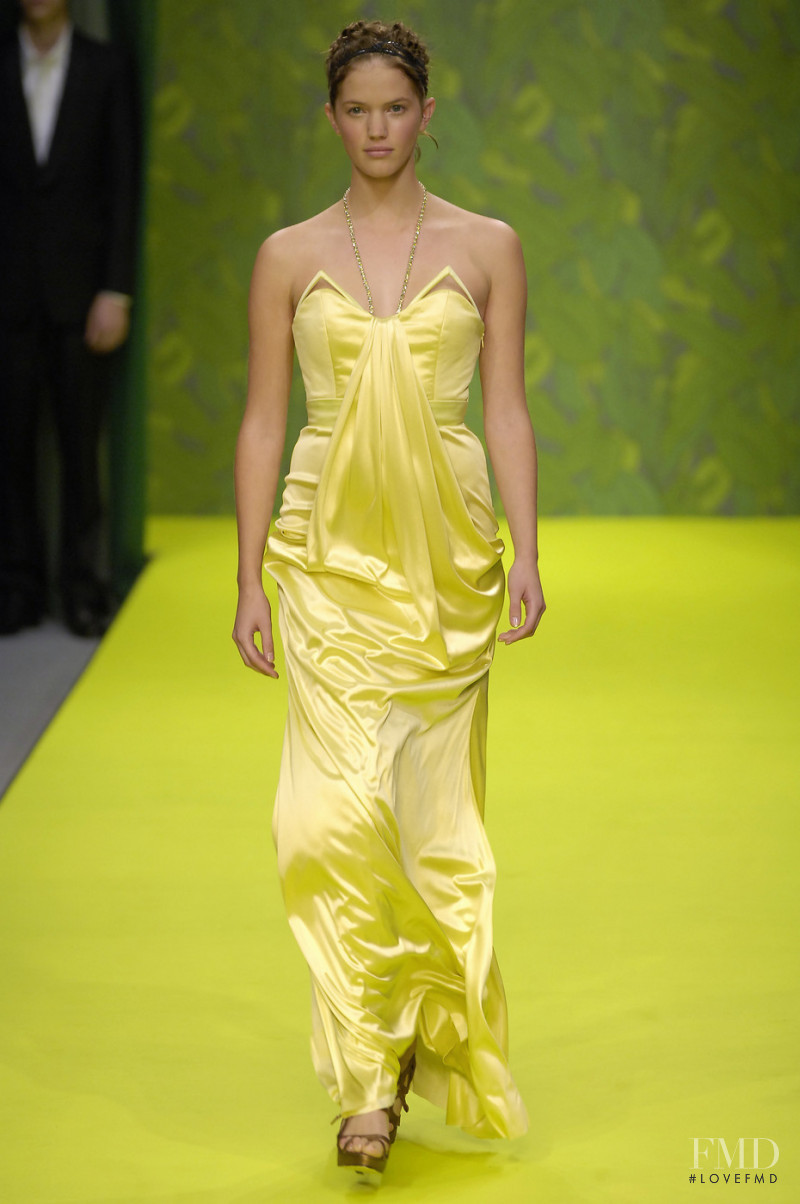 Ashley Isham fashion show for Spring/Summer 2007