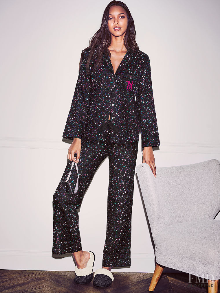 Lais Ribeiro featured in  the Victoria\'s Secret catalogue for Autumn/Winter 2016