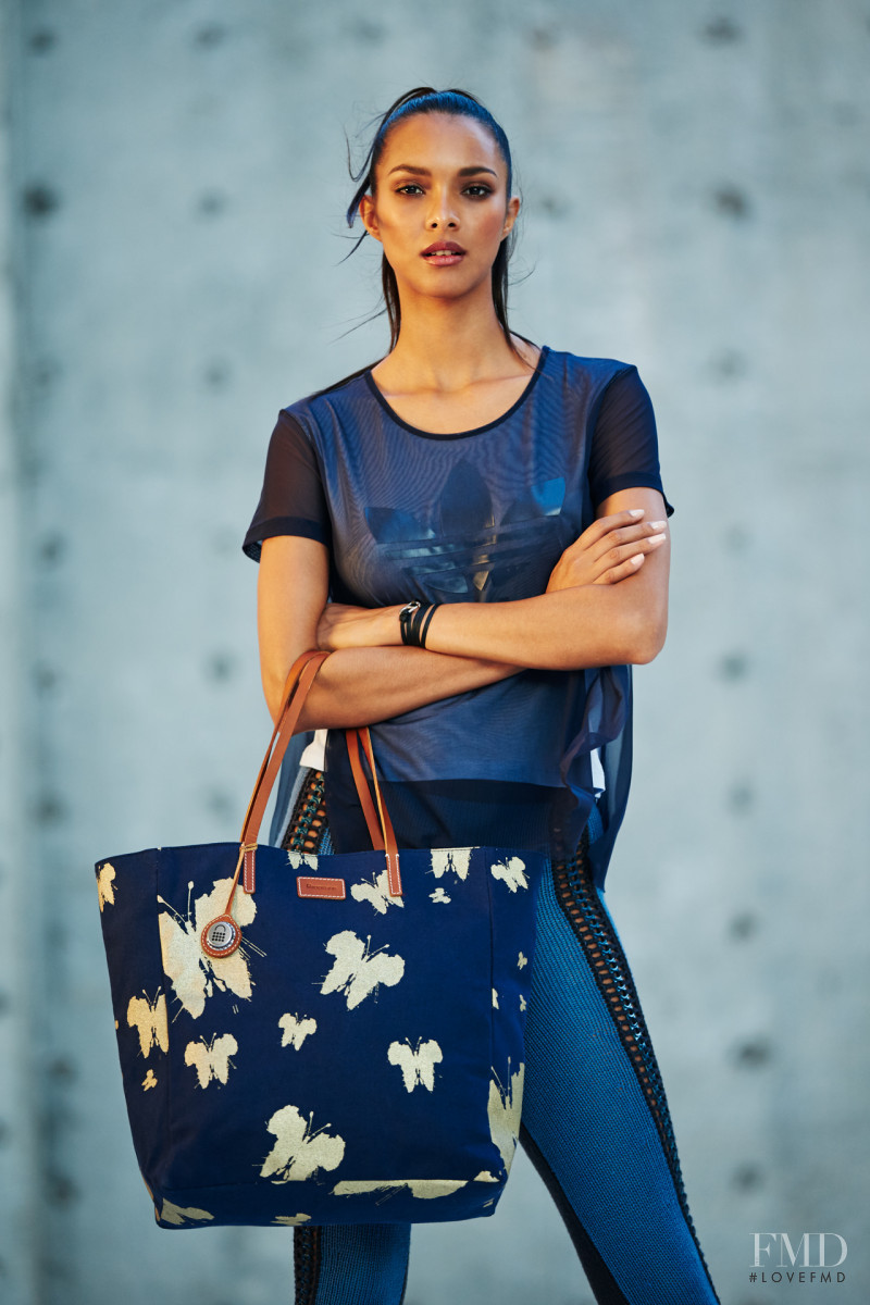 Lais Ribeiro featured in  the Bottletop advertisement for Winter 2015