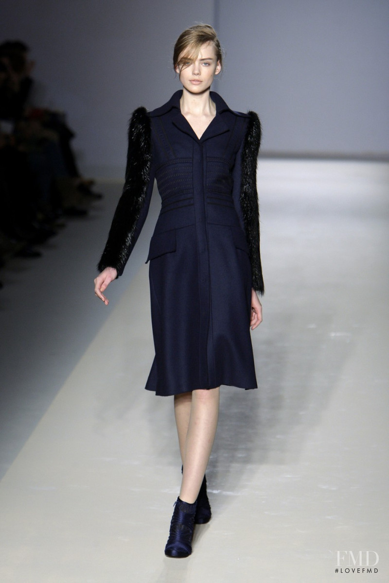 Alberta Ferretti fashion show for Autumn/Winter 2010