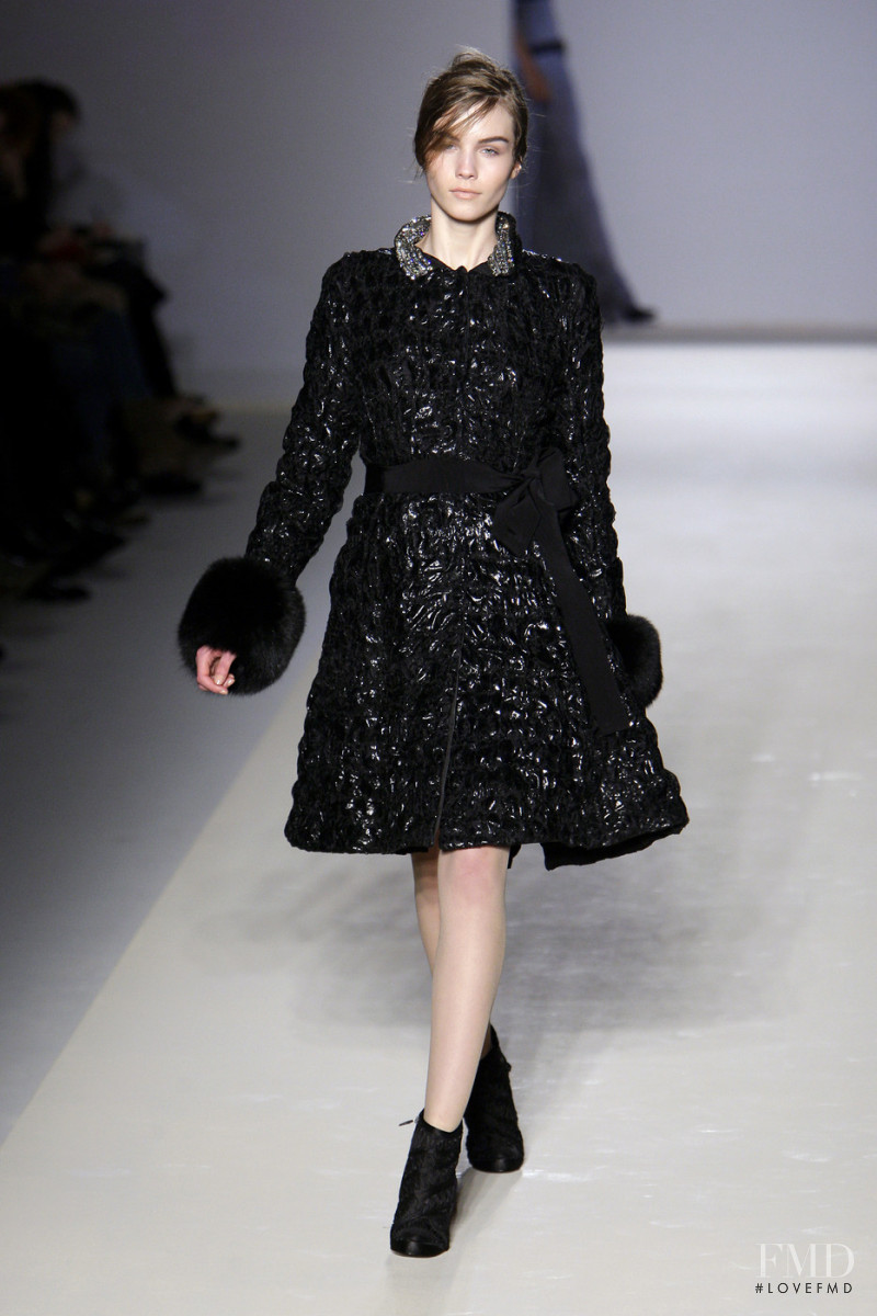 Alberta Ferretti fashion show for Autumn/Winter 2010