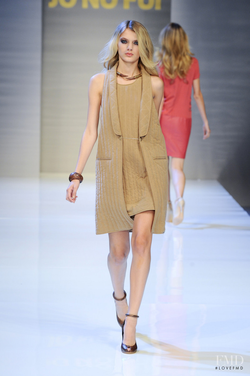 Jo No Fui fashion show for Spring/Summer 2011