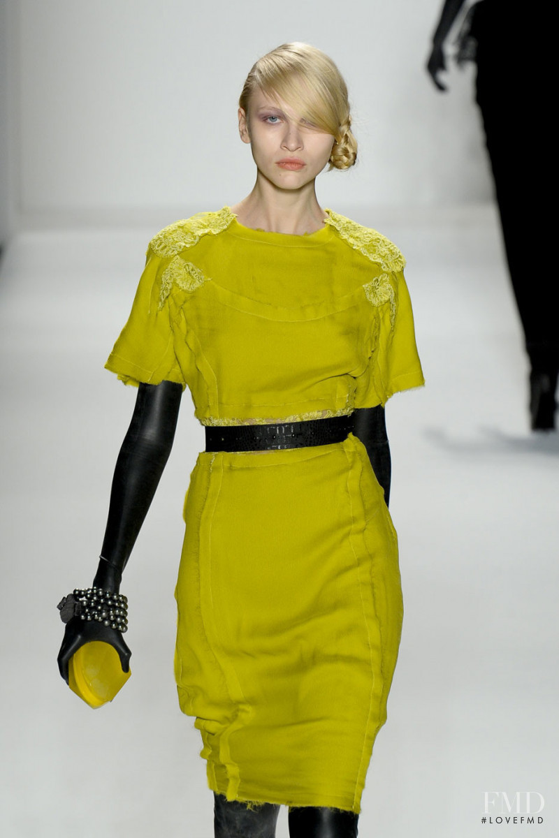 Alexandre Herchcovitch fashion show for Autumn/Winter 2011