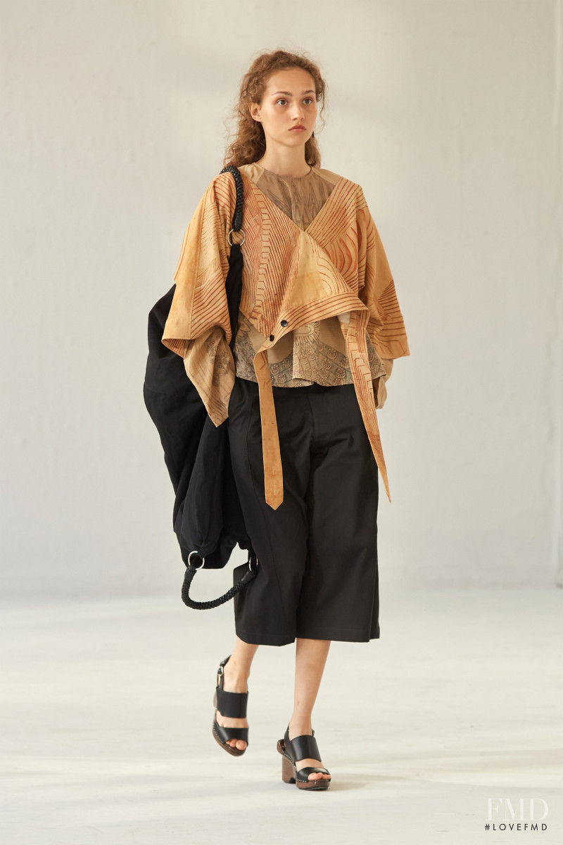 Michelle Gutknecht featured in  the Christophe Lemaire fashion show for Spring/Summer 2021