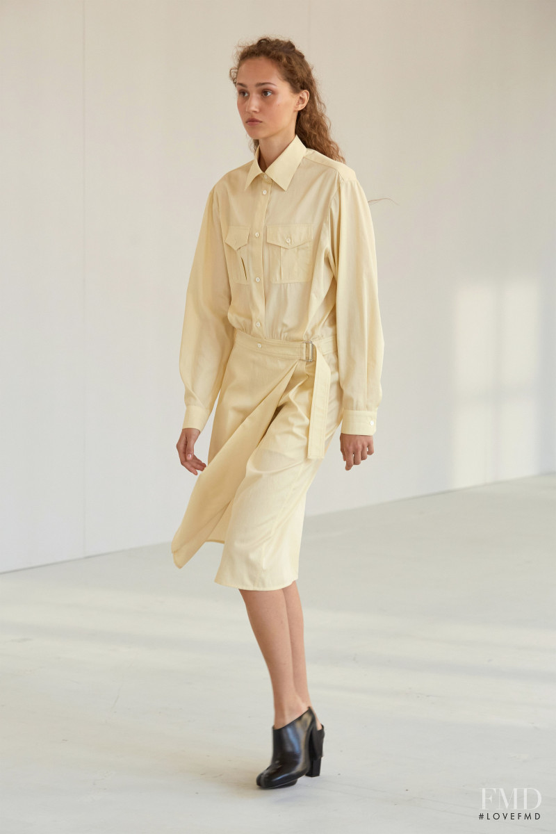 Michelle Gutknecht featured in  the Christophe Lemaire fashion show for Spring/Summer 2021