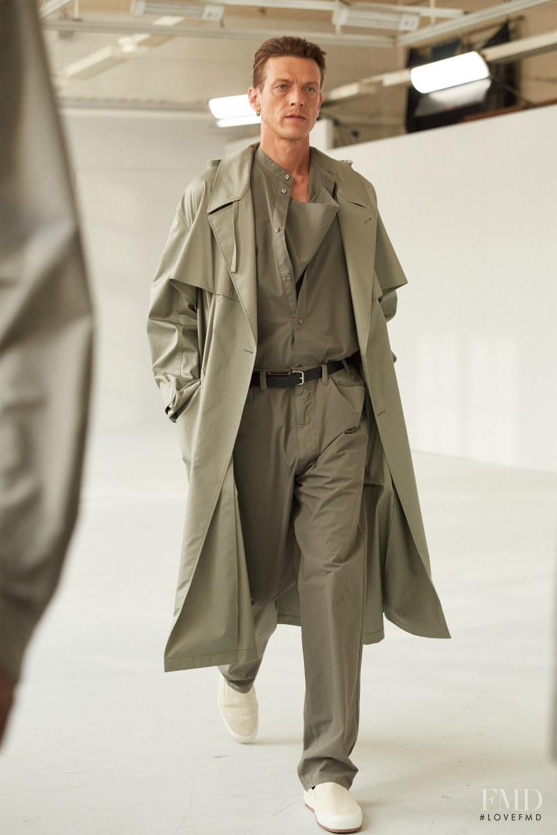 Christophe Lemaire fashion show for Spring/Summer 2021