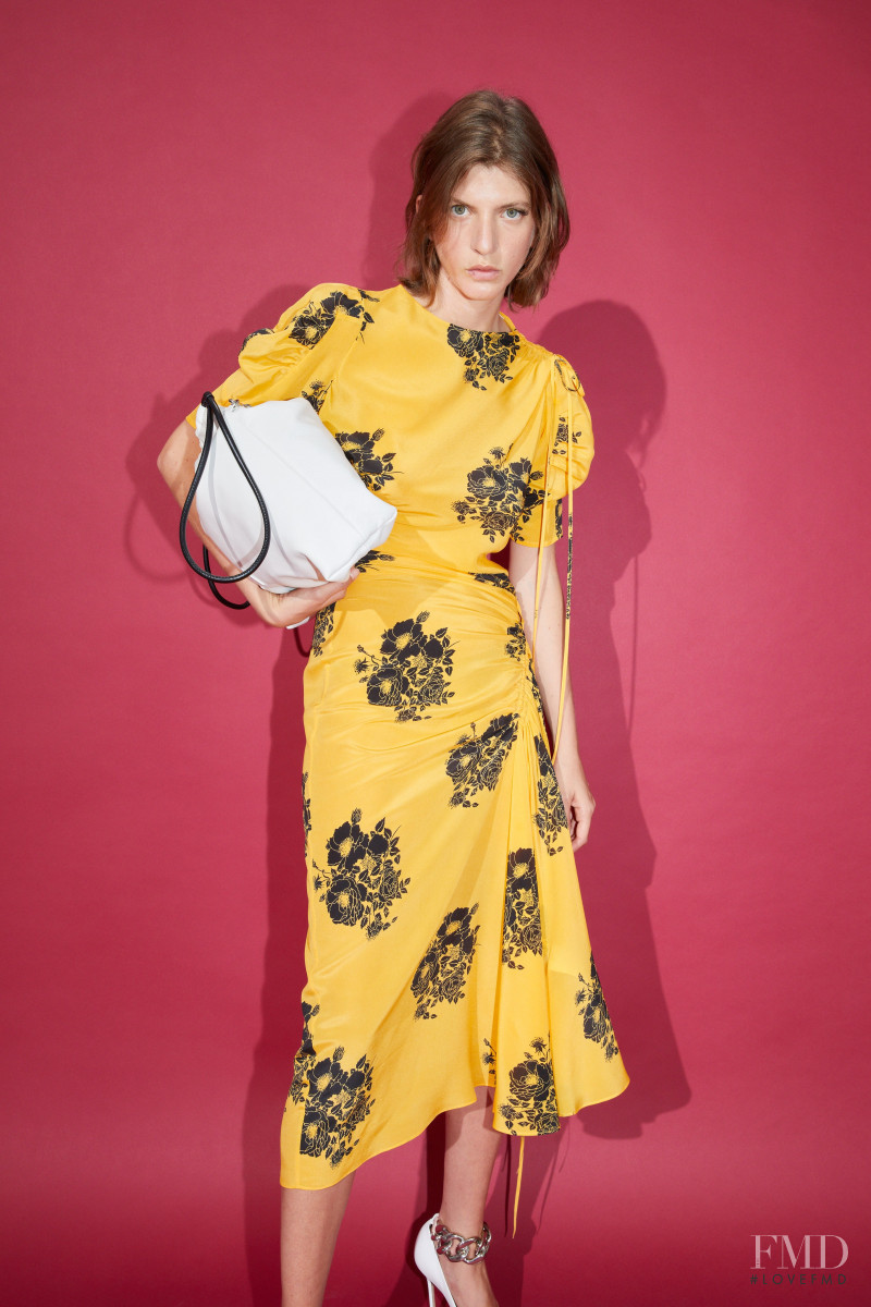 Caterina Ravaglia featured in  the N° 21 lookbook for Resort 2021