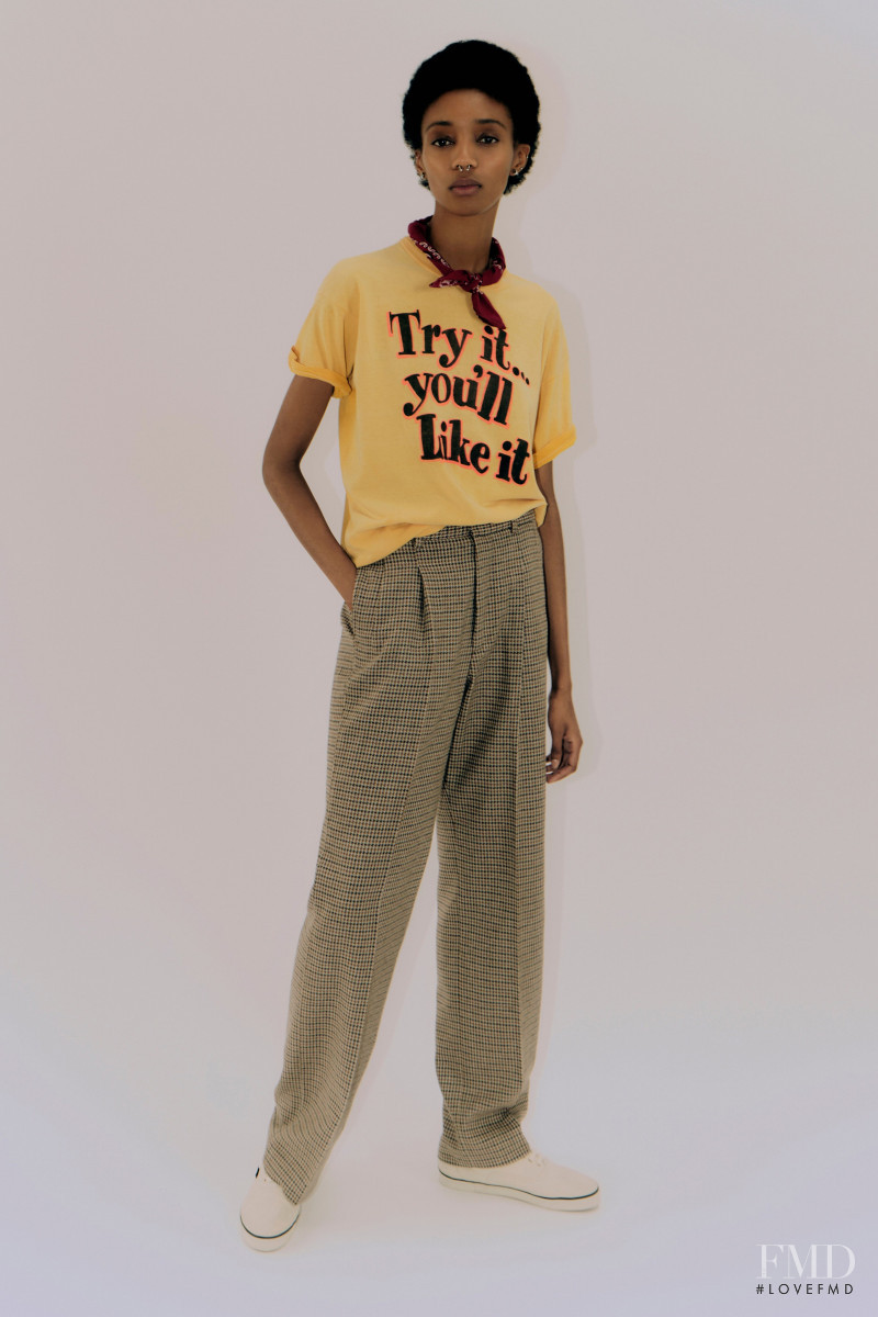 Hannah Shakespeare featured in  the RE/DONE Jeans lookbook for Resort 2021