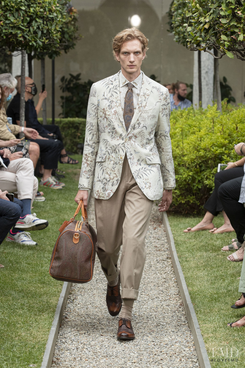 Paul Boche featured in  the Etro fashion show for Spring/Summer 2021