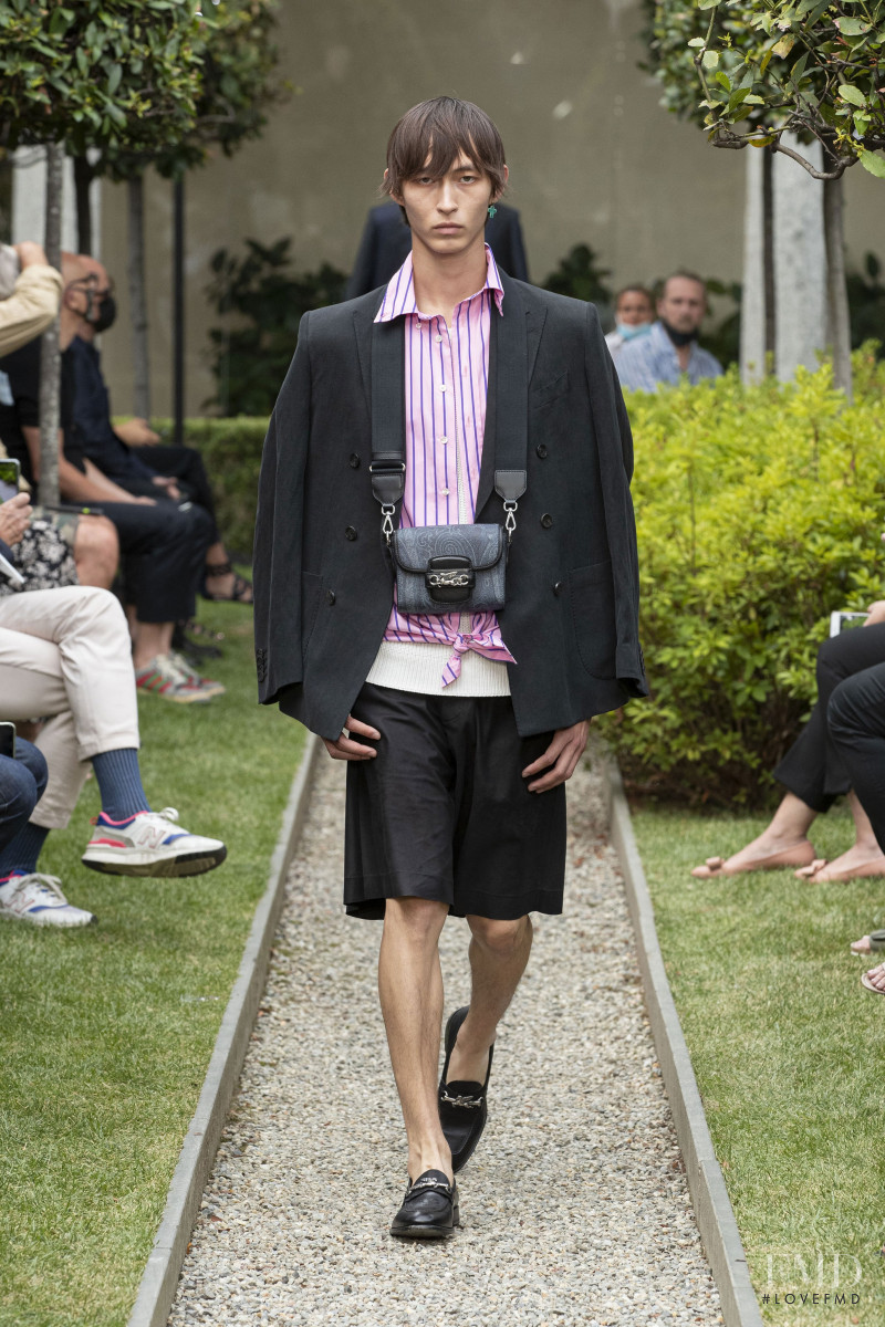 Simon Martyn featured in  the Etro fashion show for Spring/Summer 2021