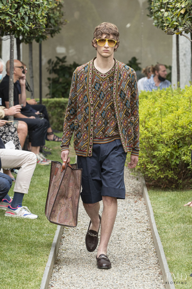 Ivan Sudati featured in  the Etro fashion show for Spring/Summer 2021