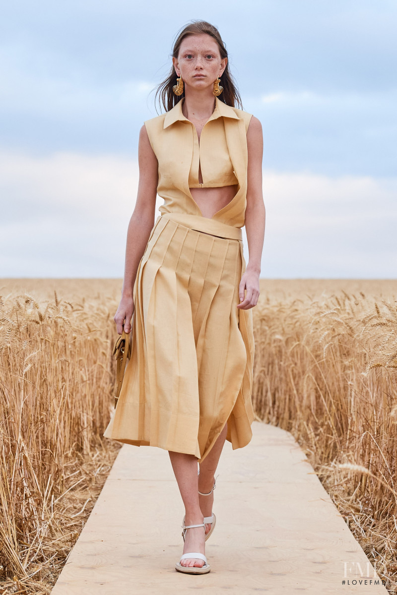 Sara Grace Wallerstedt featured in  the Jacquemus lookbook for Spring/Summer 2021