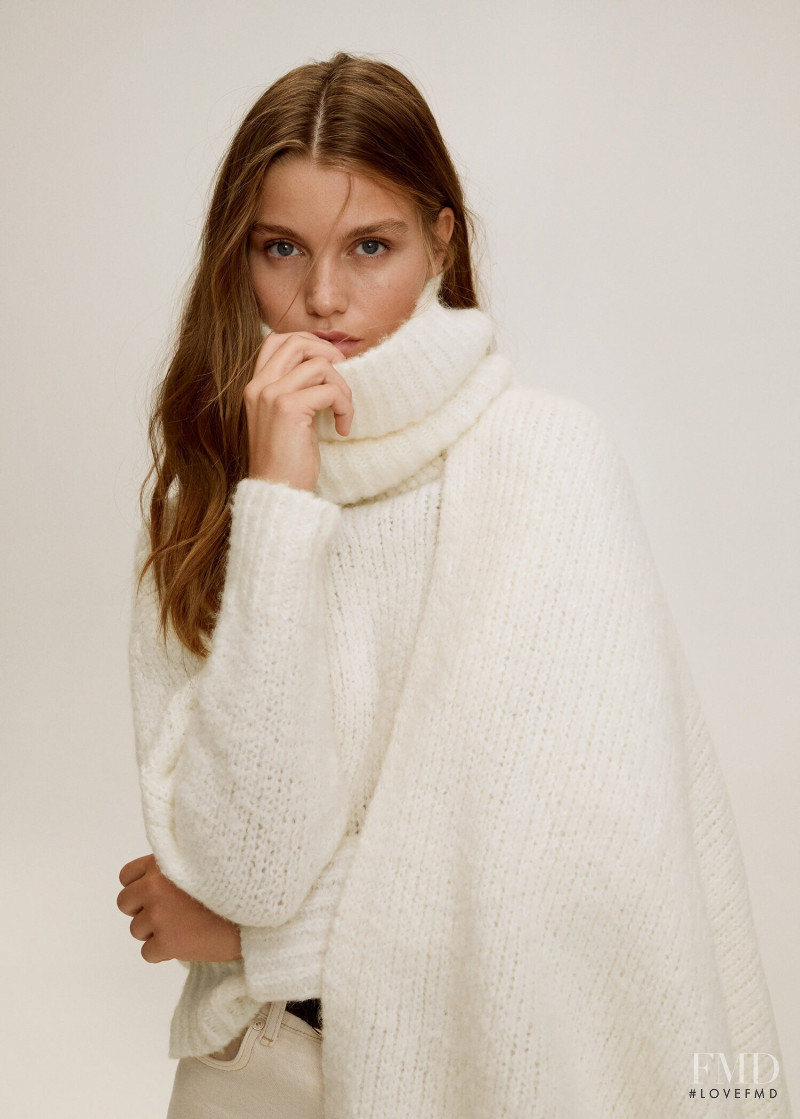 Luna Bijl featured in  the Mango catalogue for Spring 2020