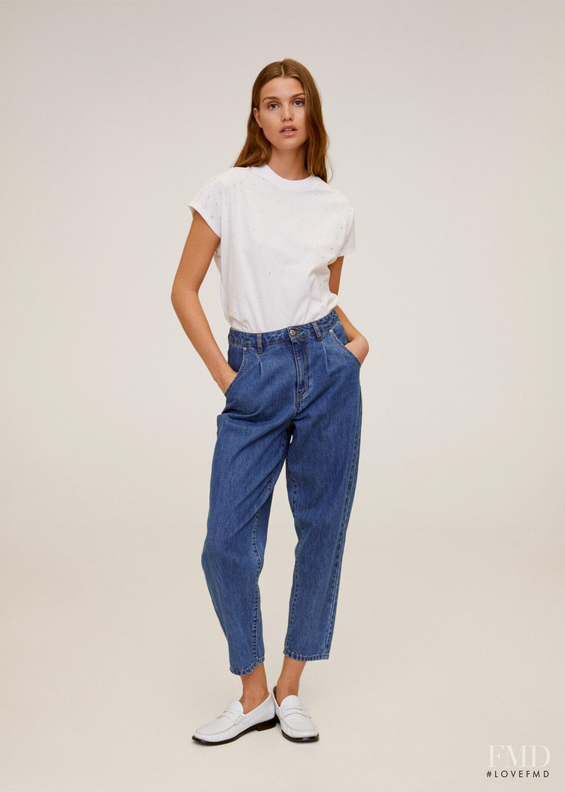 Luna Bijl featured in  the Mango catalogue for Spring 2020