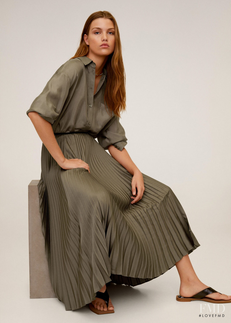 Luna Bijl featured in  the Mango catalogue for Spring 2020