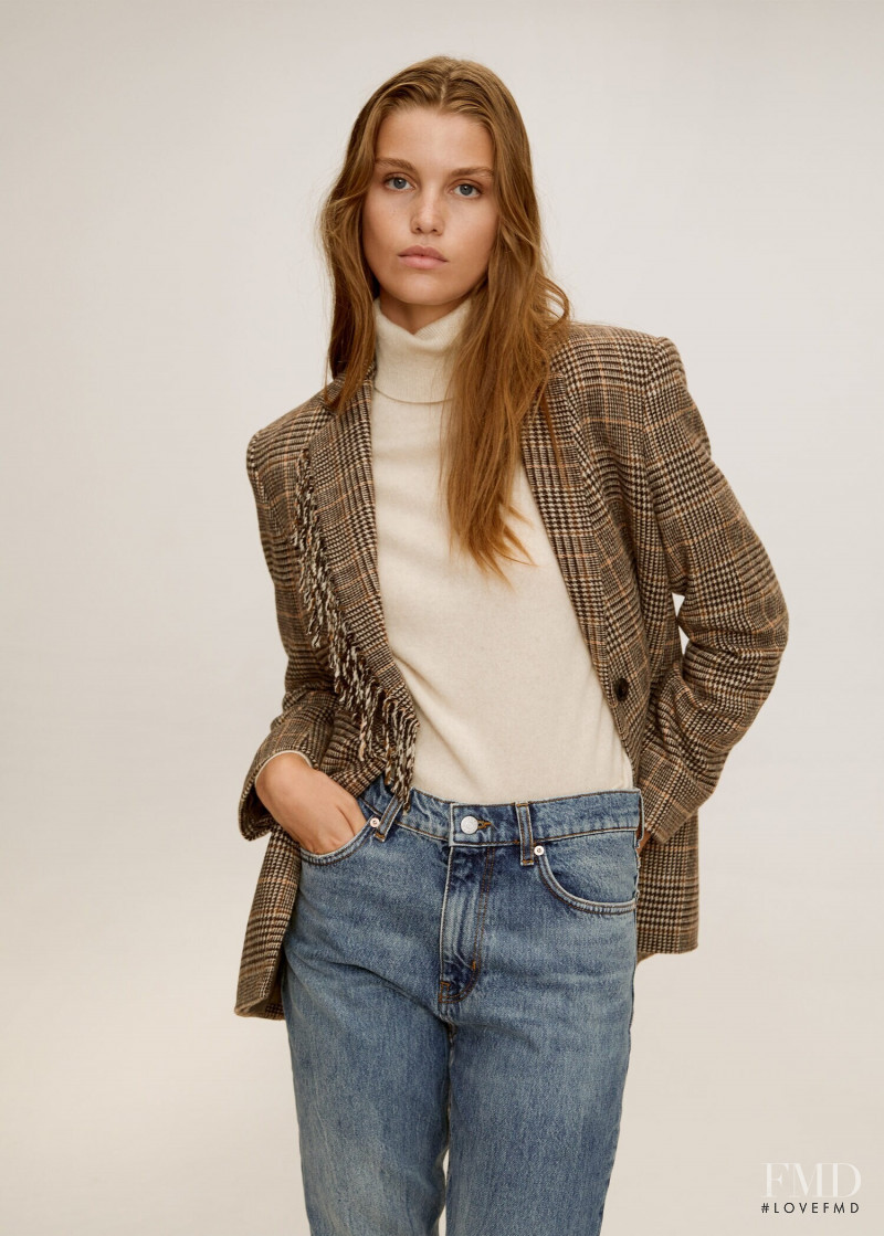 Luna Bijl featured in  the Mango catalogue for Autumn/Winter 2019