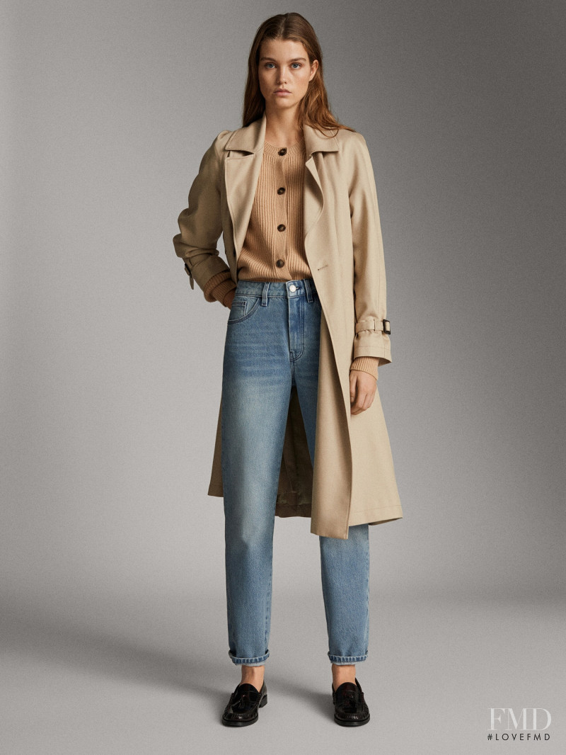 Luna Bijl featured in  the Massimo Dutti catalogue for Winter 2019