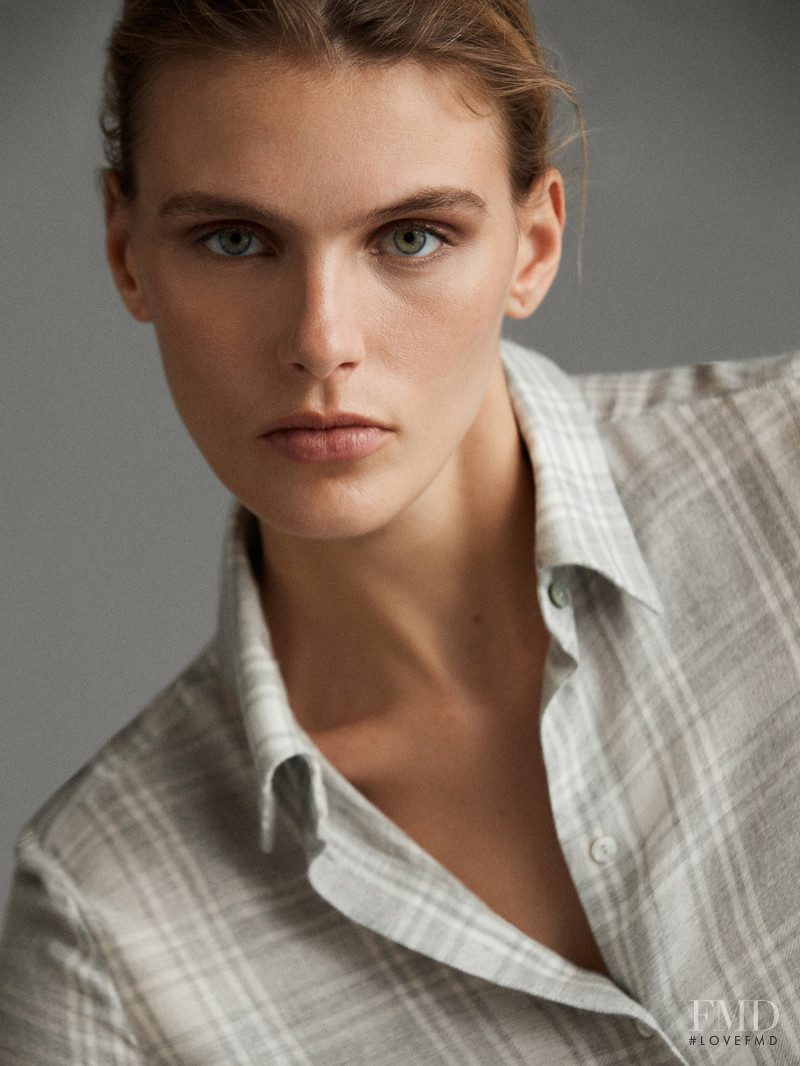 Madison Headrick featured in  the Massimo Dutti catalogue for Winter 2019