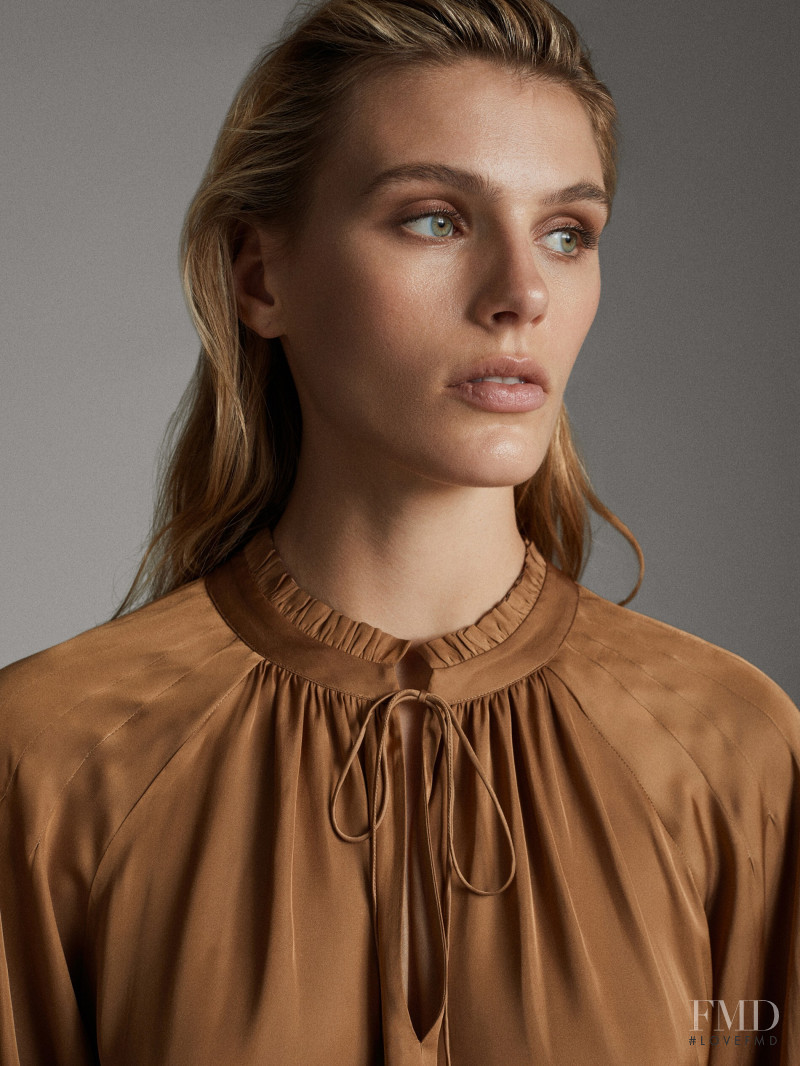 Madison Headrick featured in  the Massimo Dutti catalogue for Winter 2019