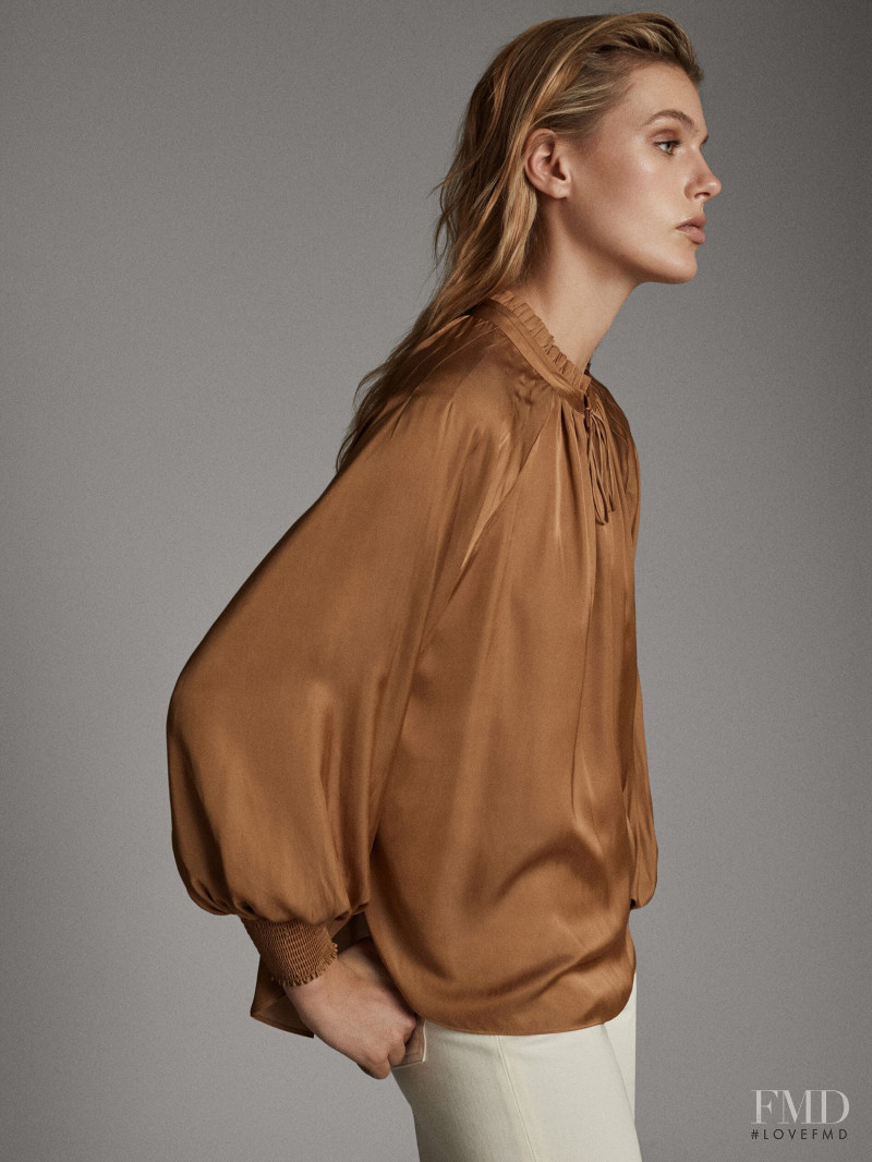 Madison Headrick featured in  the Massimo Dutti catalogue for Winter 2019