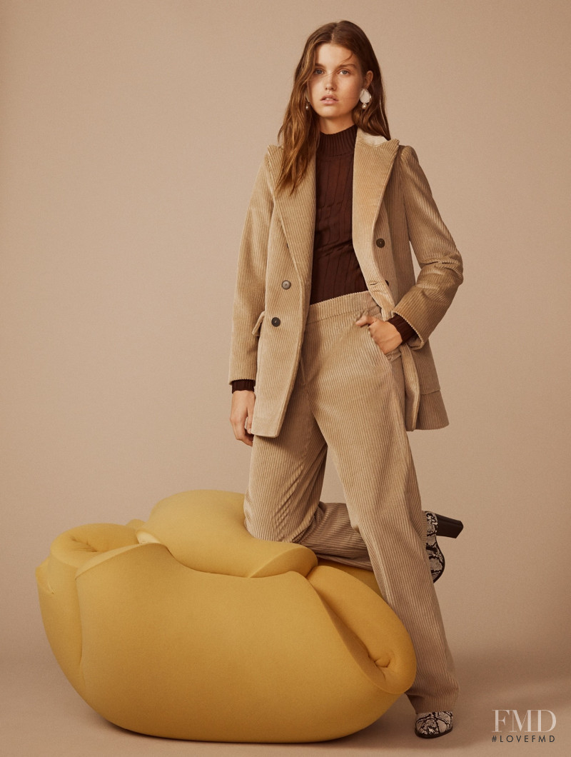 Luna Bijl featured in  the Mango advertisement for Autumn/Winter 2018