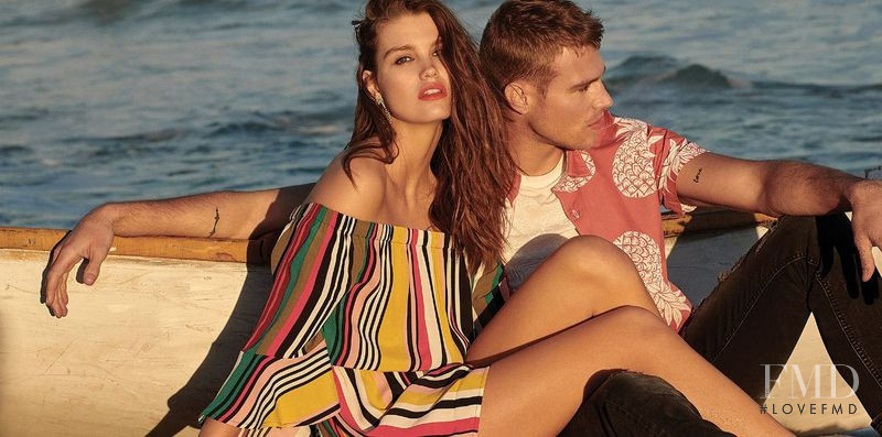 Luna Bijl featured in  the Express advertisement for Spring 2018