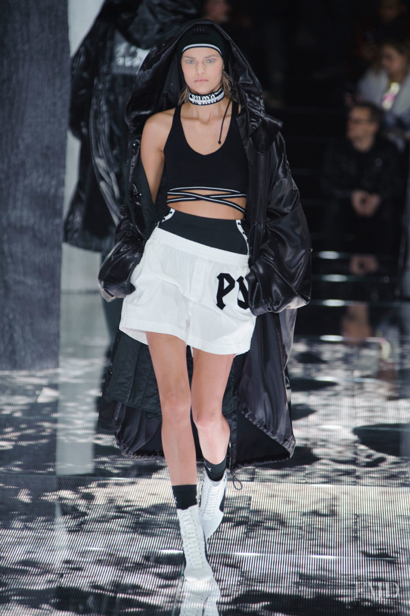 Fenty PUMA by Rihanna fashion show for Autumn/Winter 2016