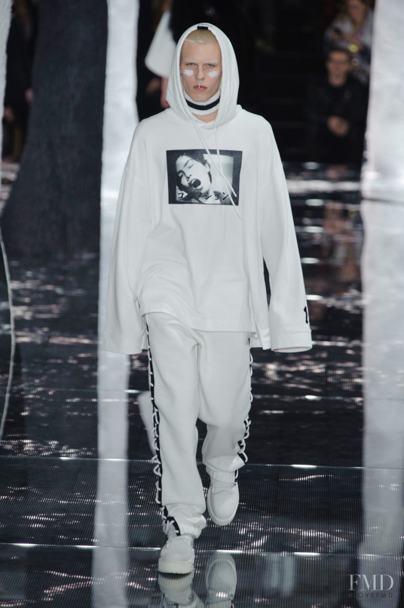 Fenty PUMA by Rihanna fashion show for Autumn/Winter 2016