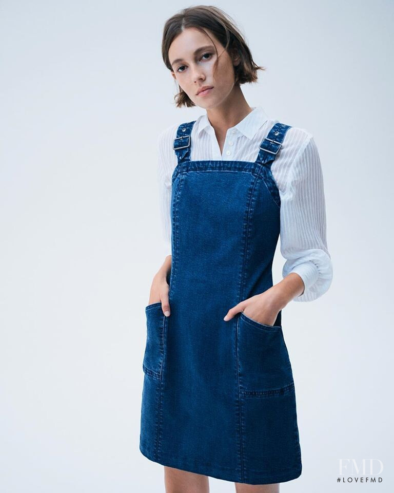Mali Koopman featured in  the Country Road CR.Denim lookbook for Fall 2019