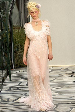 Chanel Haute Couture fashion show for Spring/Summer 2003