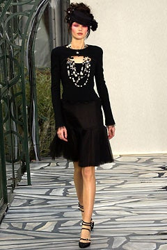 Chanel Haute Couture fashion show for Spring/Summer 2003