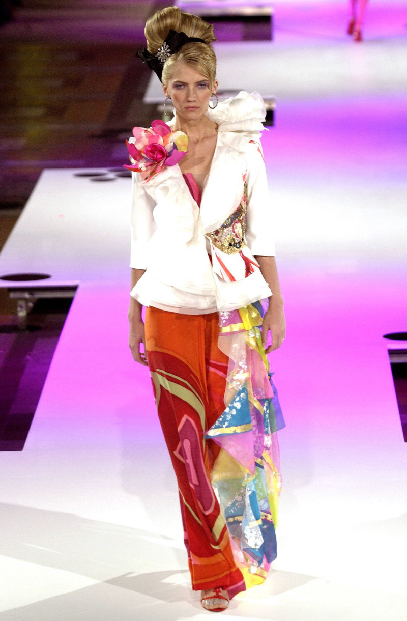 Christian Lacroix Couture fashion show for Spring/Summer 2004