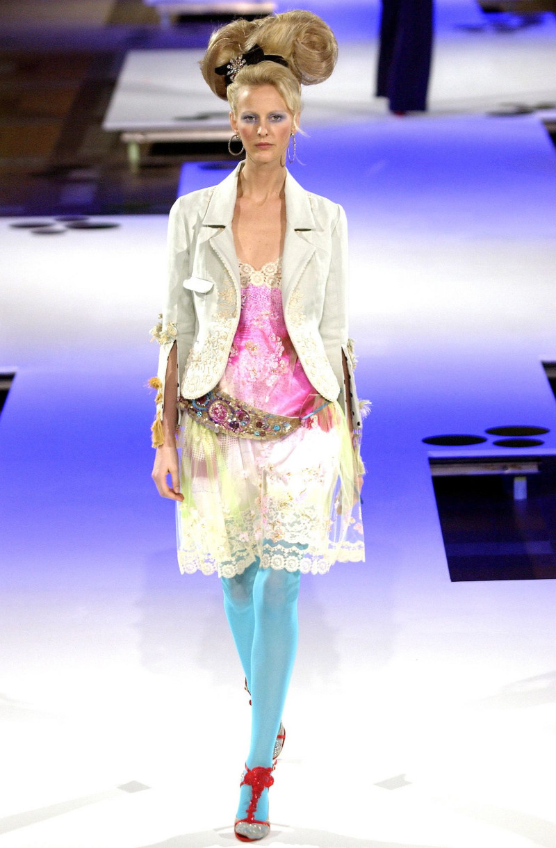 Christian Lacroix Couture fashion show for Spring/Summer 2004
