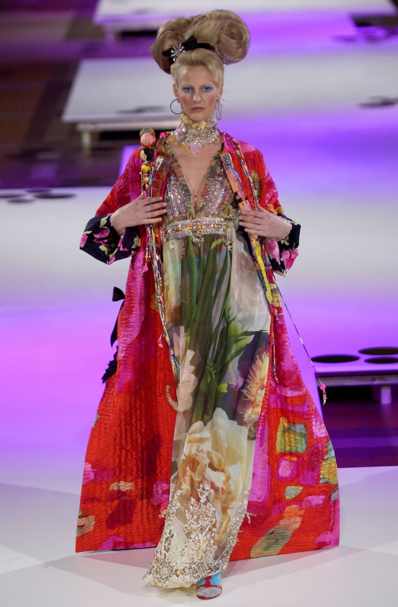 Christian Lacroix Couture fashion show for Spring/Summer 2004