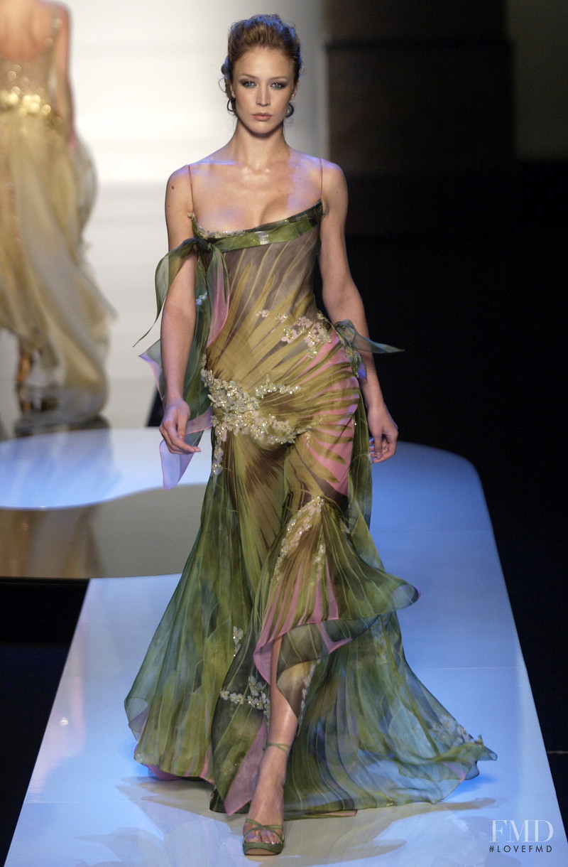 Raquel Zimmermann featured in  the Elie Saab Couture fashion show for Spring/Summer 2004